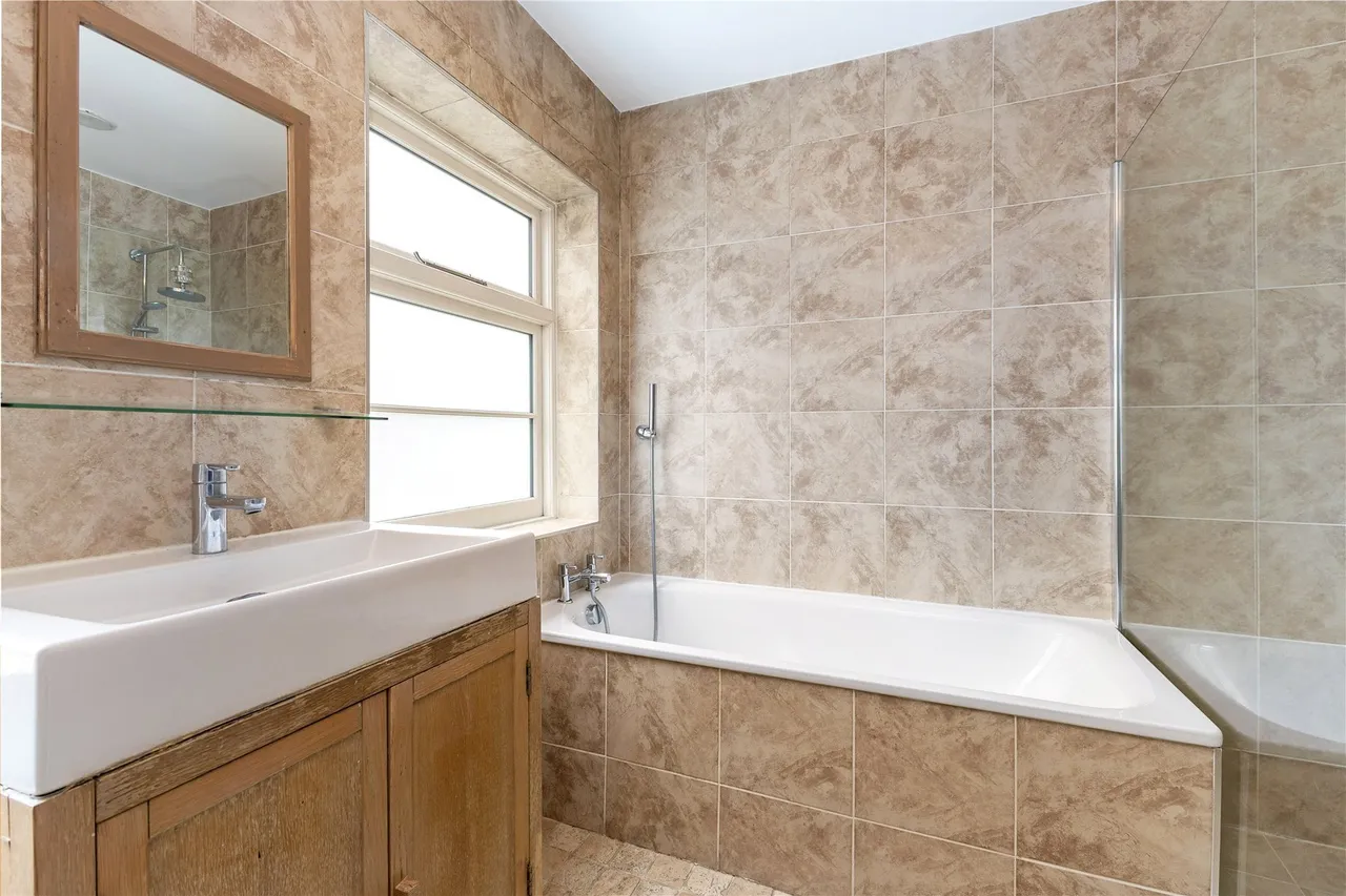The Avenue, St Margarets, Twickenham, TW1, photo 12