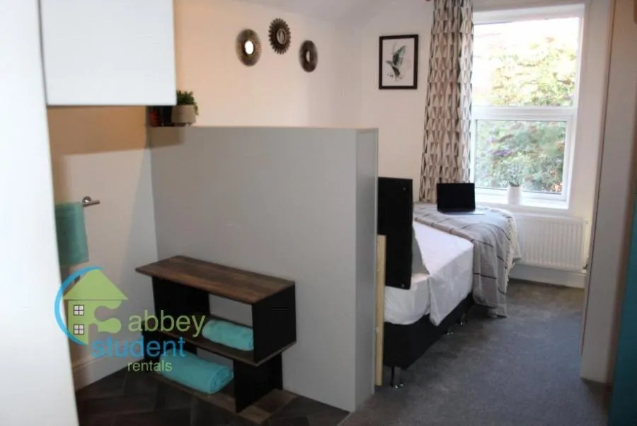 West Lorne Street, Chester, CH1, photo 8