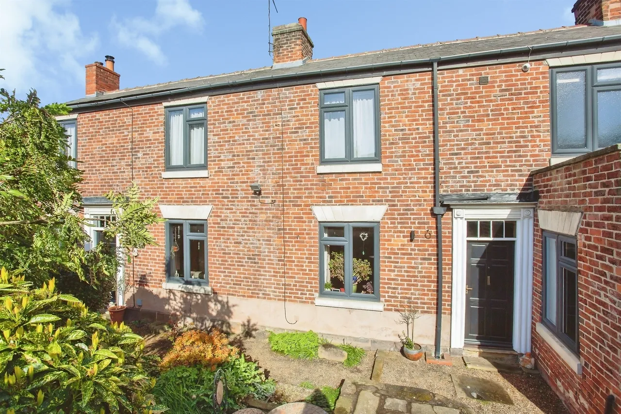 5 bed character property for sale — Wellgate Terrace, Rotherham