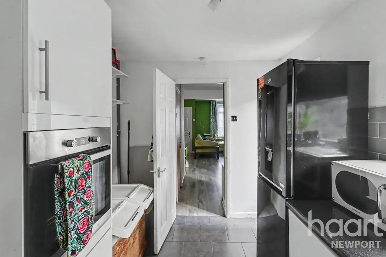 West Street, Newport, NP20, photo 5