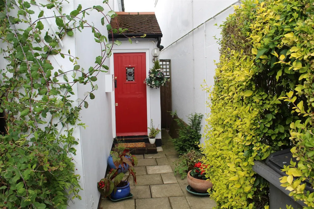 Calvert Road, High Barnet EN5 4HH, photo 14