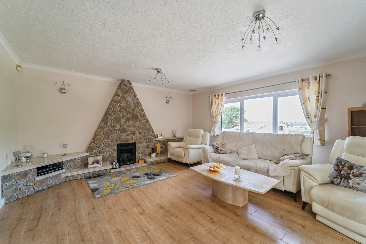 Saundersfoot, SA69, photo 7