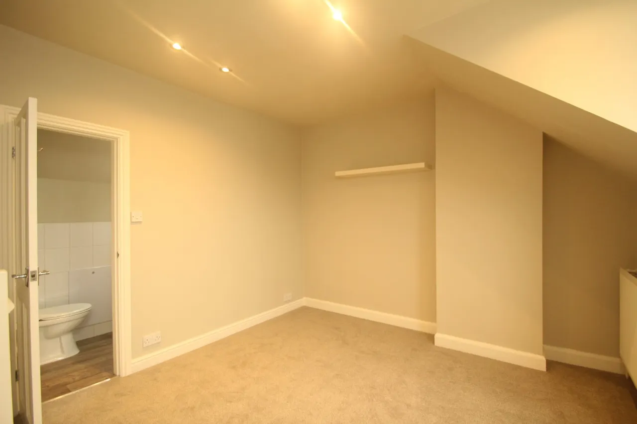 Chestnut Grove, Harrogate, HG1, photo 7