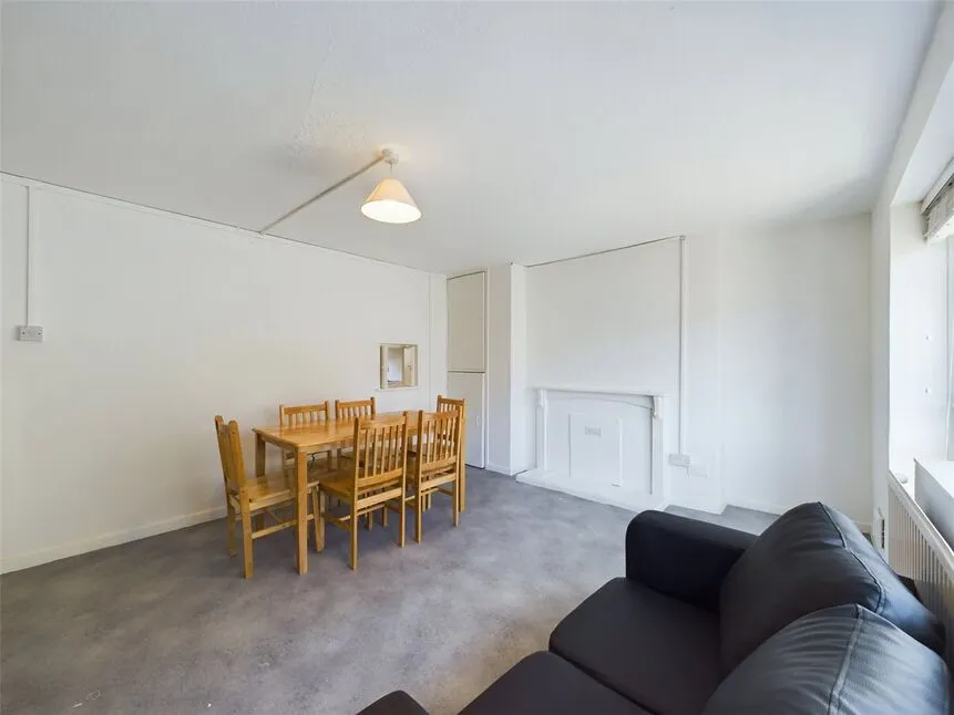 Paul Close, Stratford, London, E15, photo 5