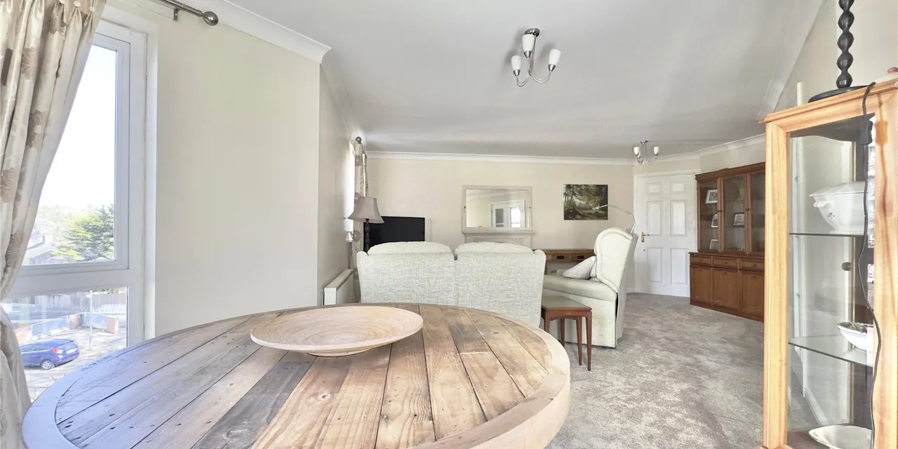 Vale Road, Woolton, L25, photo 3
