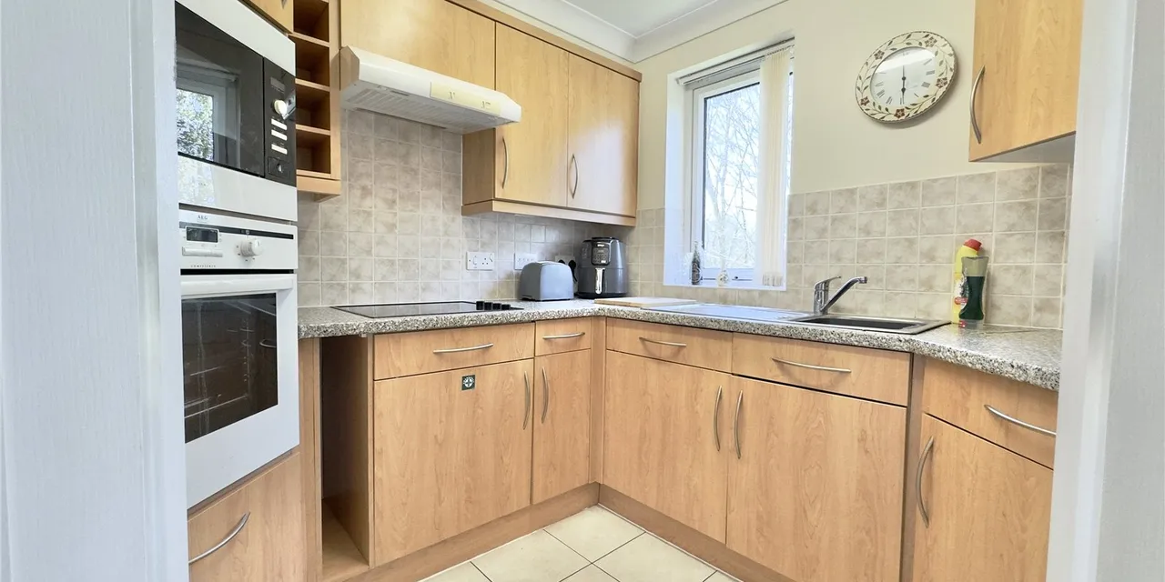 Vale Road, Woolton, L25, photo 4
