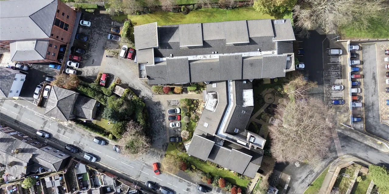 Vale Road, Woolton, L25, photo 16