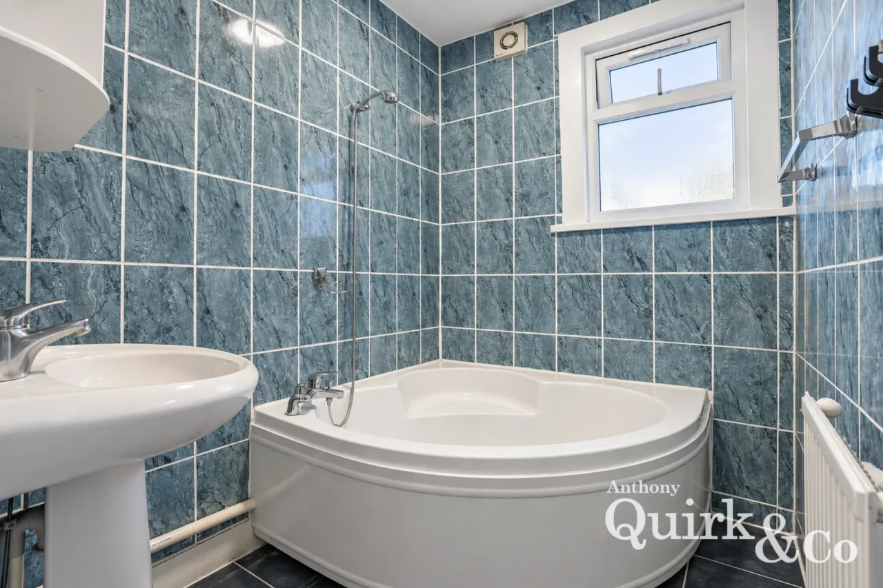 West Avenue, Clacton-on-sea, CO15, photo 12
