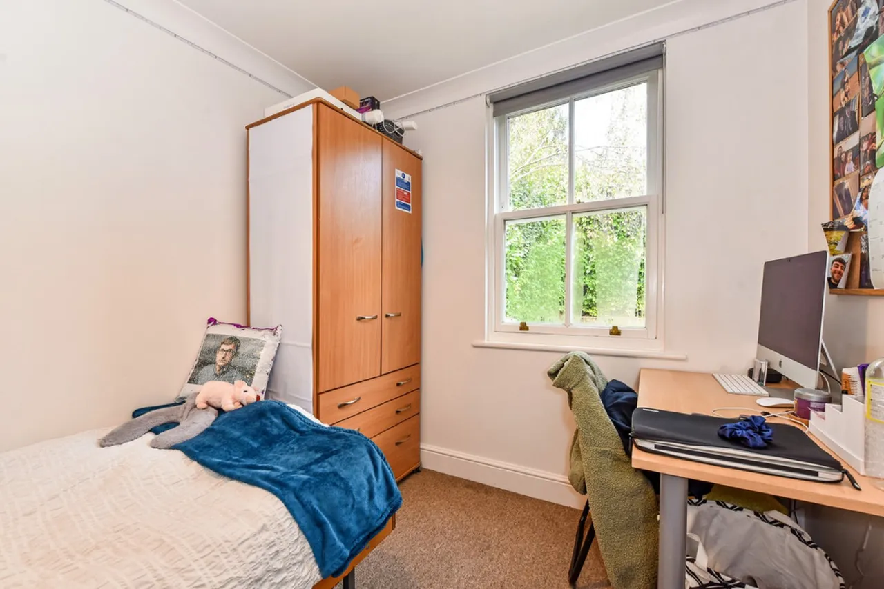 Bar End Road, Winchester, photo 5