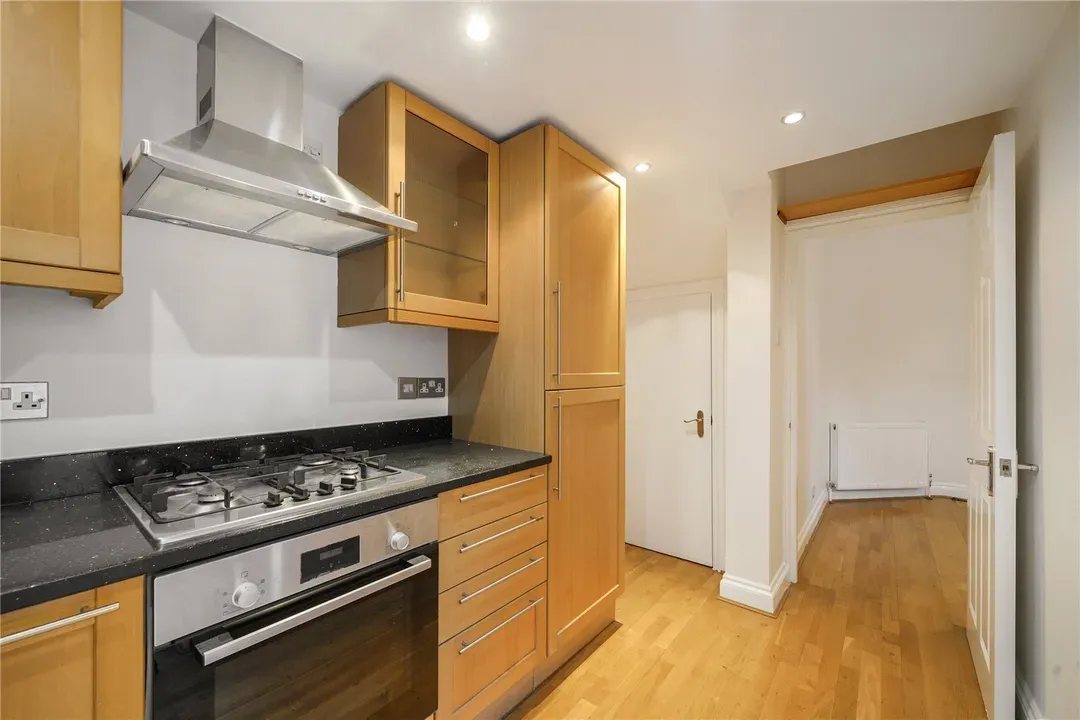 Hilltop Road, West Hampstead, London, NW6, photo 12