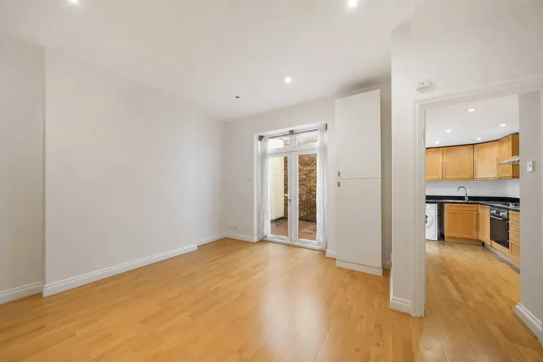 1 bed flat for sale — Hilltop Road, West Hampstead, London, NW6