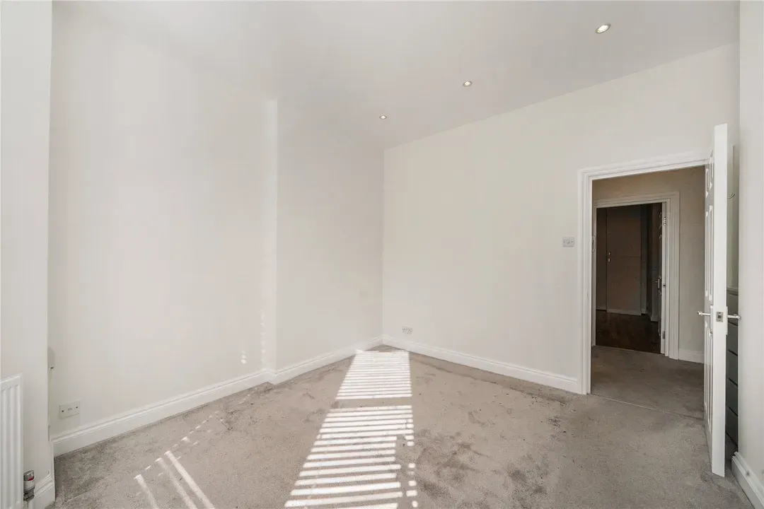 Hilltop Road, West Hampstead, London, NW6, photo 11