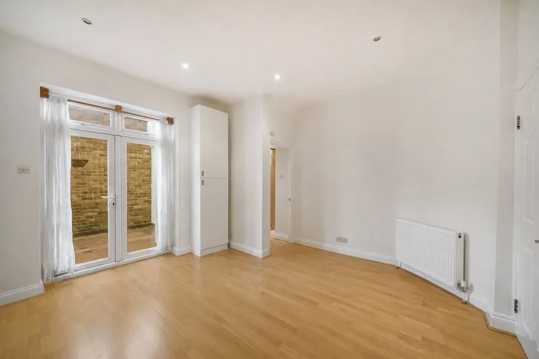 Hilltop Road, West Hampstead, London, NW6, photo 9