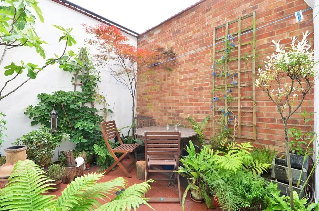 Hilltop Road, West Hampstead, London, NW6, photo 4