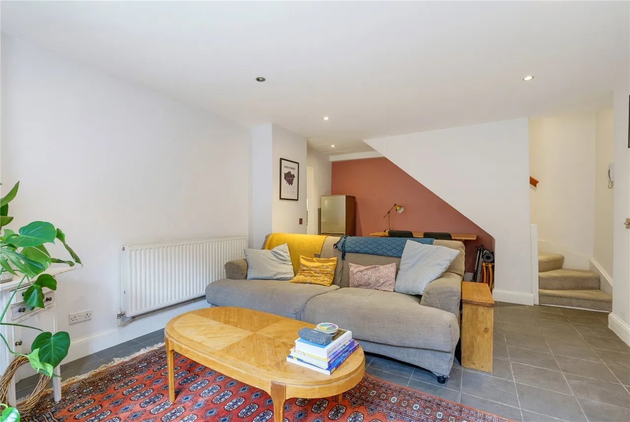 Trinity Road, London, SW17, photo 8