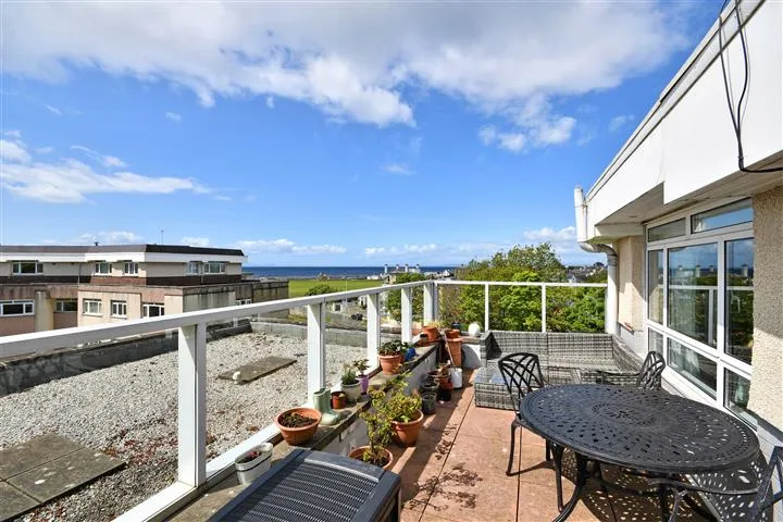 The Penthouse, 49 Fairfield Park, Ayr, KA7 2AU, photo 22
