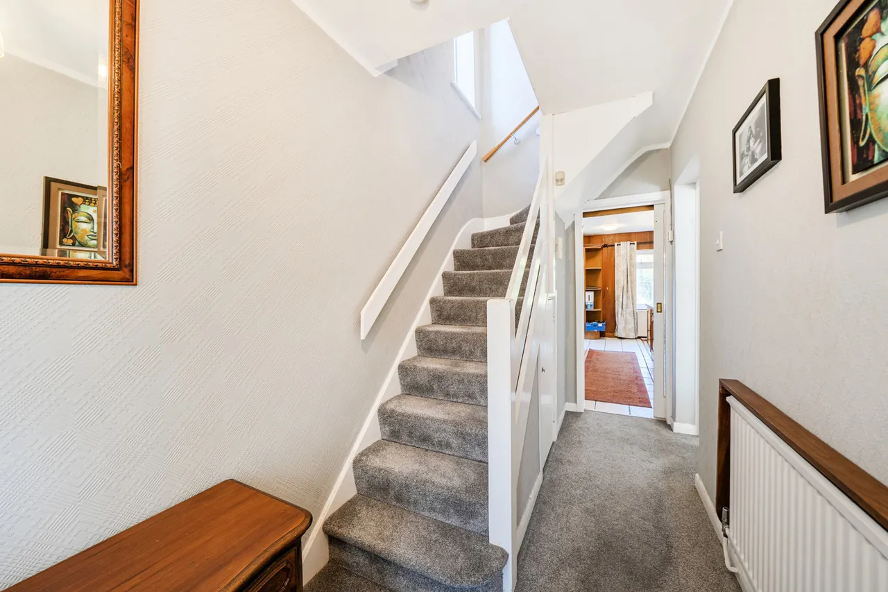 Normans Close, Uxbridge, UB8, photo 15