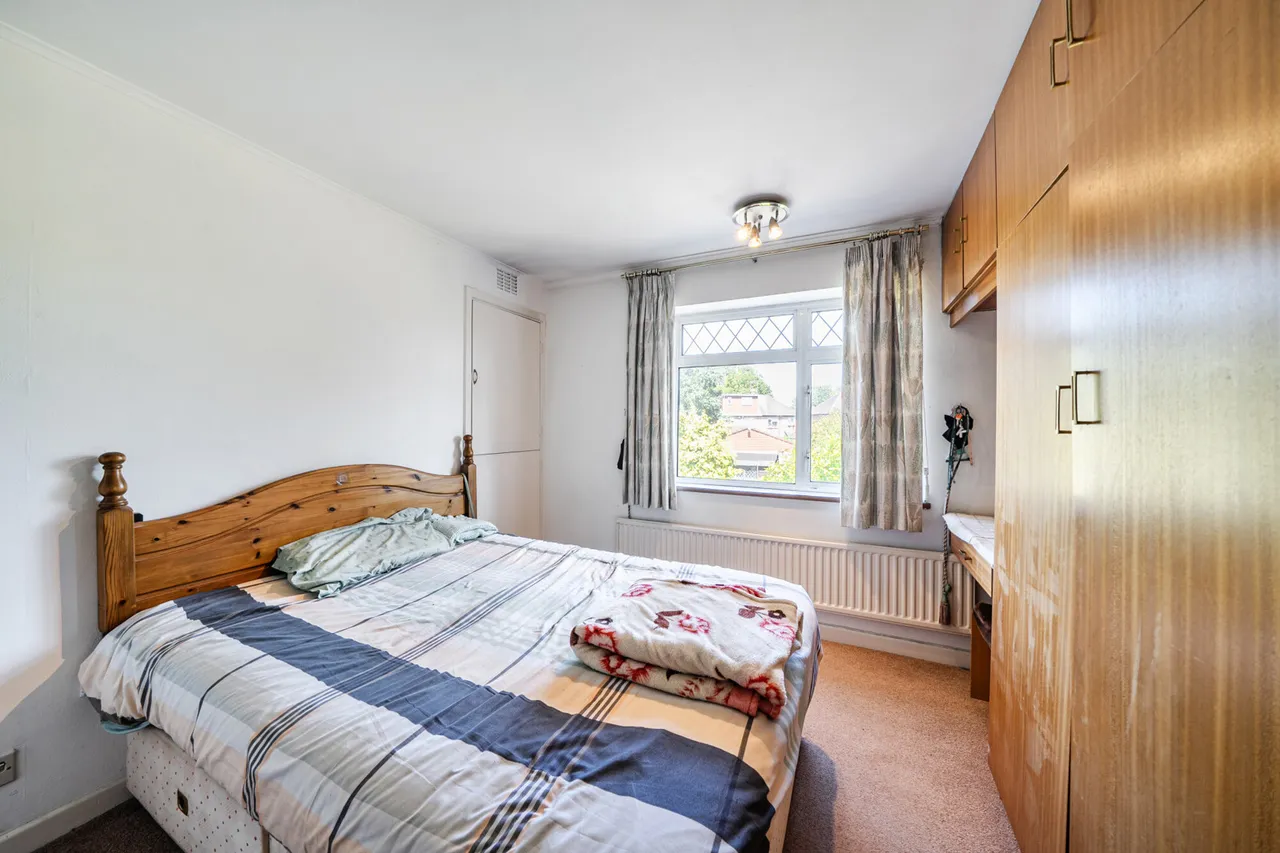 Normans Close, Uxbridge, UB8, photo 16