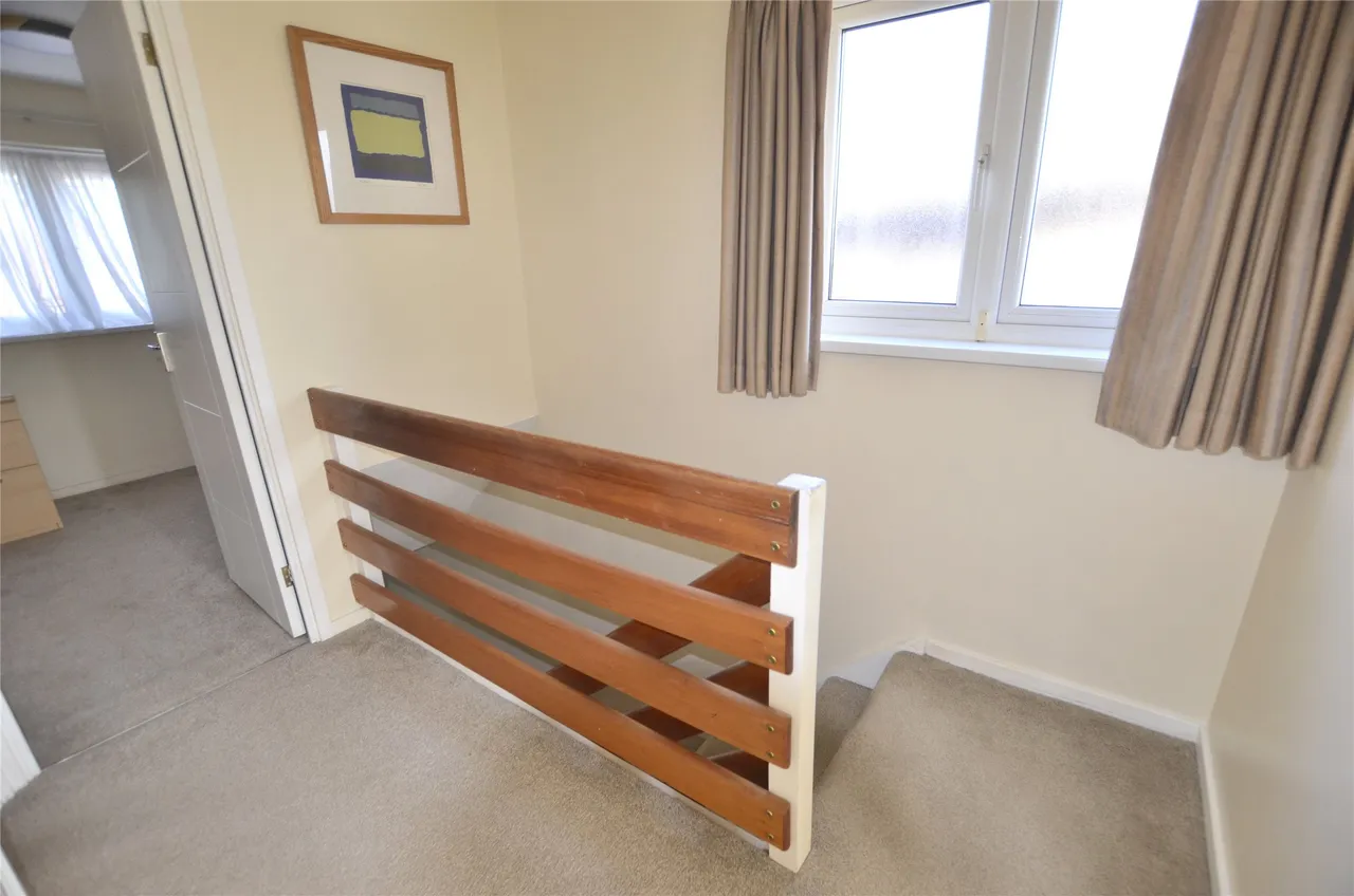 Apeldoorn Drive, Wallington, SM6 9LG, photo 11