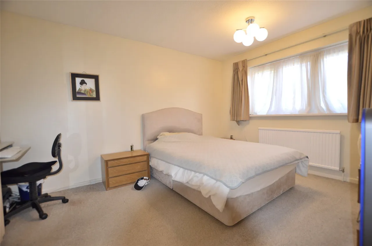 Apeldoorn Drive, Wallington, SM6 9LG, photo 10