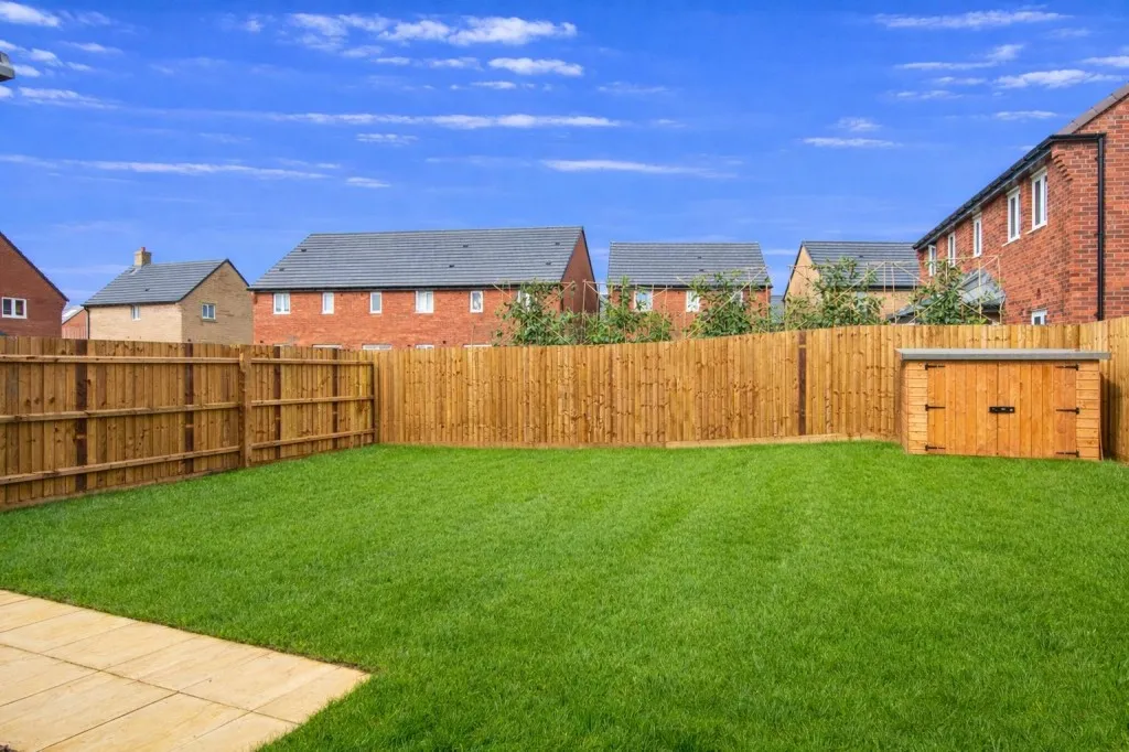 Tansy Road, Corby, photo 2