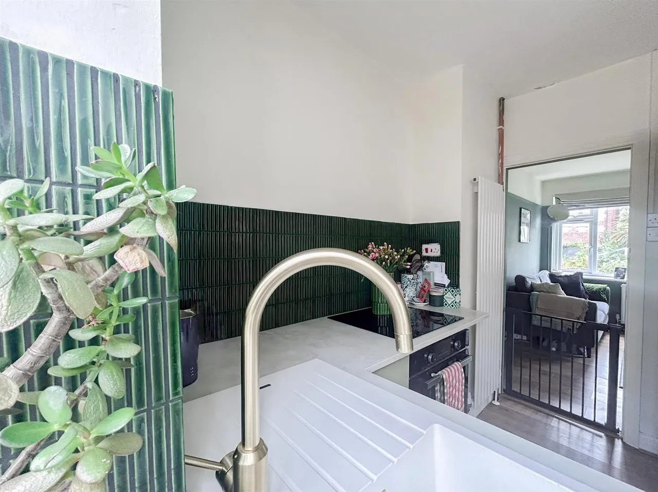 Sedgewick Road, Bexhill-On-Sea, TN40, photo 5