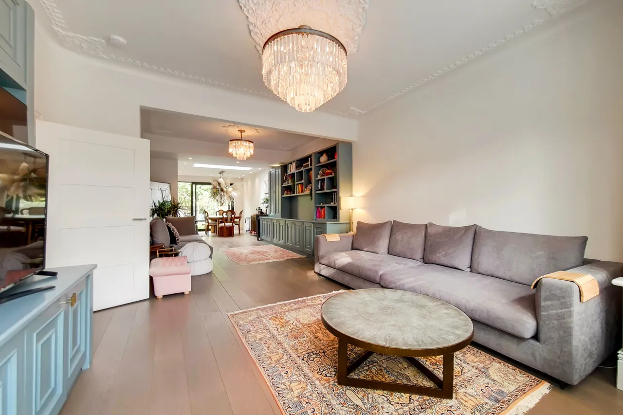 2 Craignish Avenue, London, photo 4