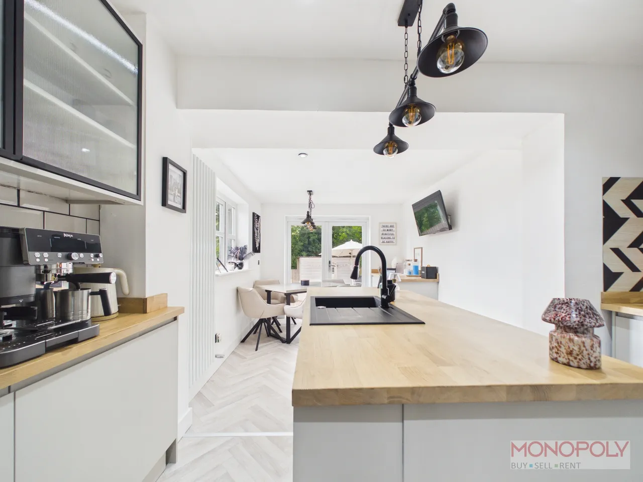 Brentwood Wrexham Road, Cefn-Y-Bedd, LL12, photo 4
