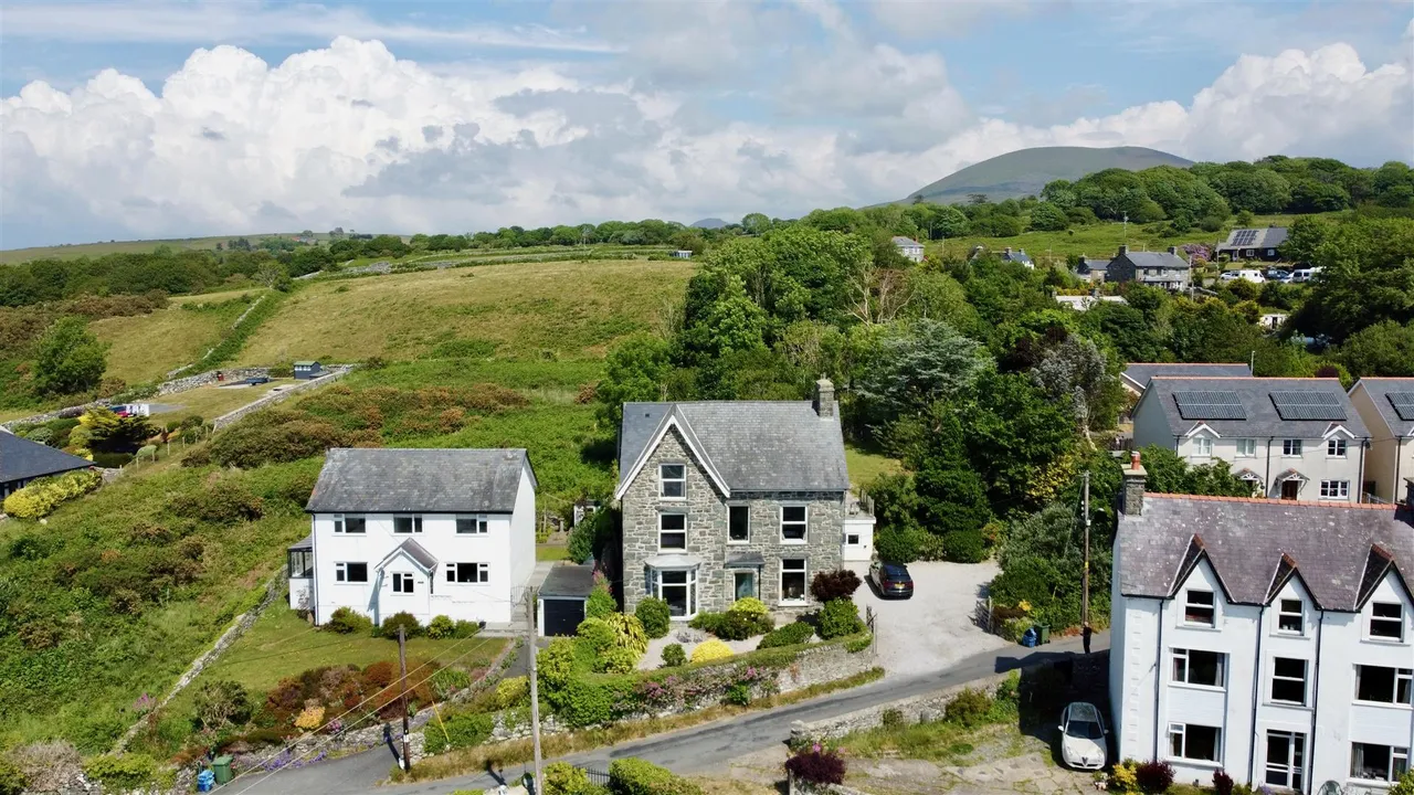 Bron Eirian, Dyffryn Ardudwy, LL44, photo 19