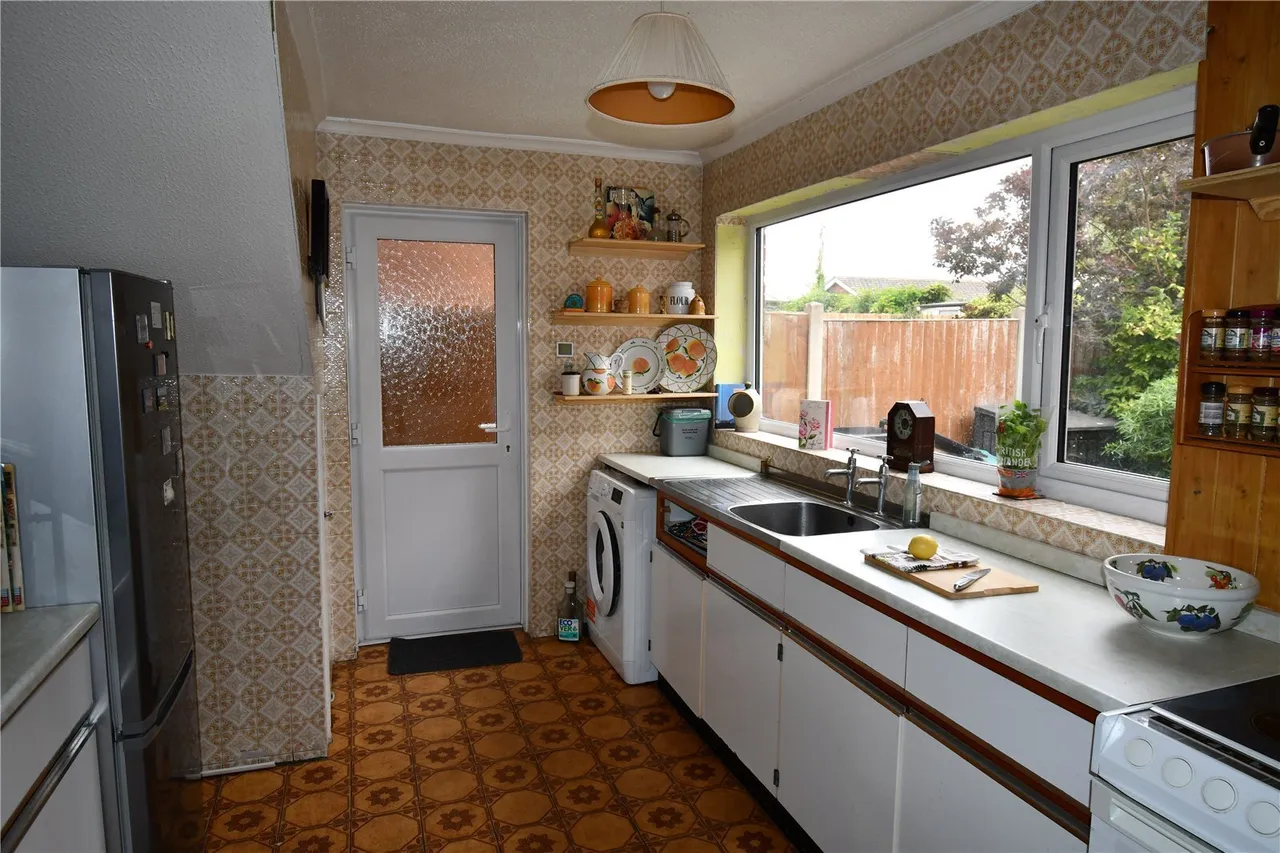 Maple Way, Burnham-on-Crouch, Essex, CM0, photo 5