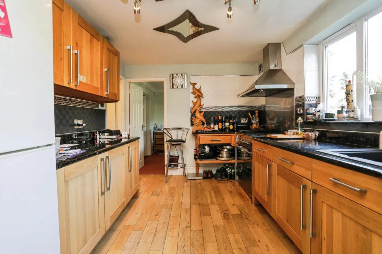 Ickworth Crescent, Ipswich, IP4, photo 5