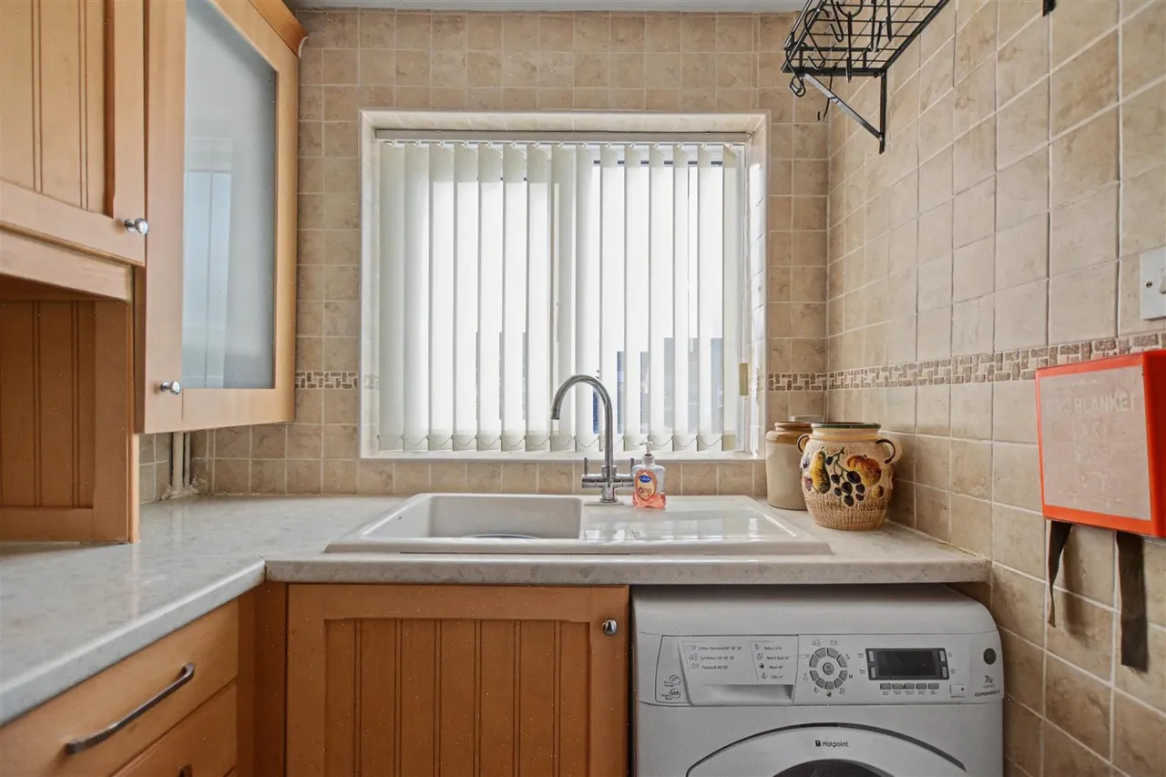 High Croft Close, Long Eaton, NG10, photo 9