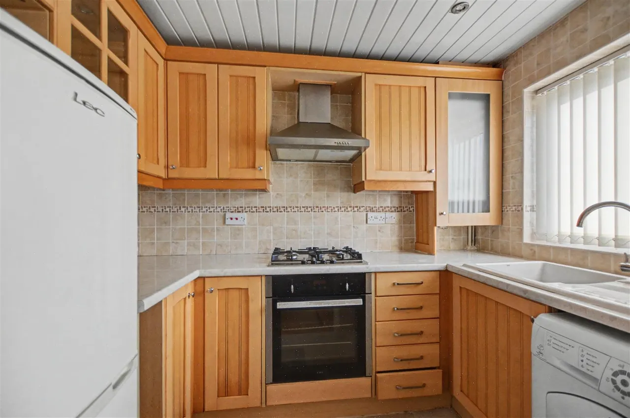 High Croft Close, Long Eaton, NG10, photo 3