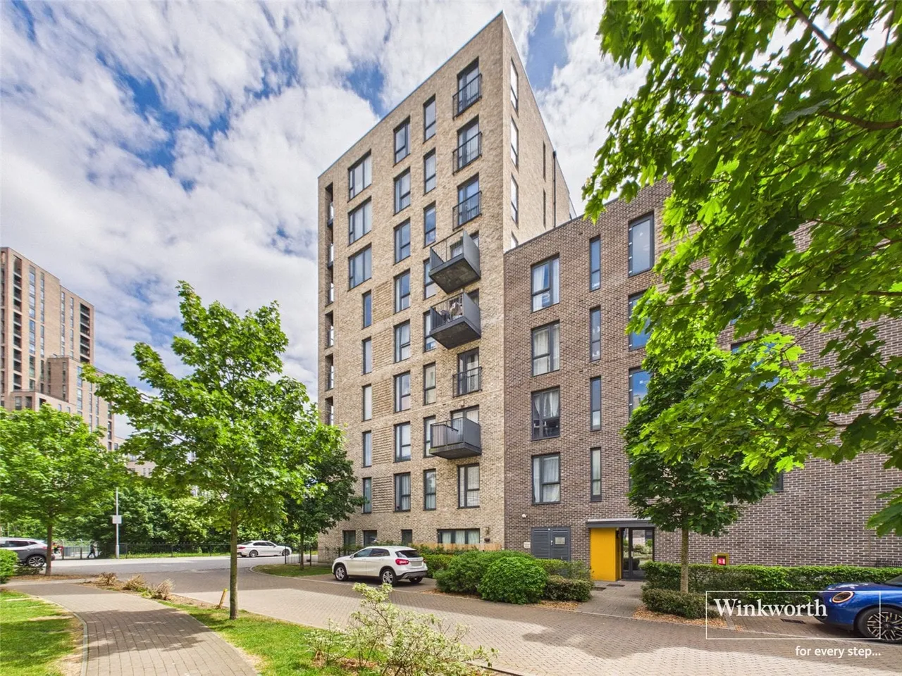 Telegraph Avenue, Colindale, London, NW9, photo 11