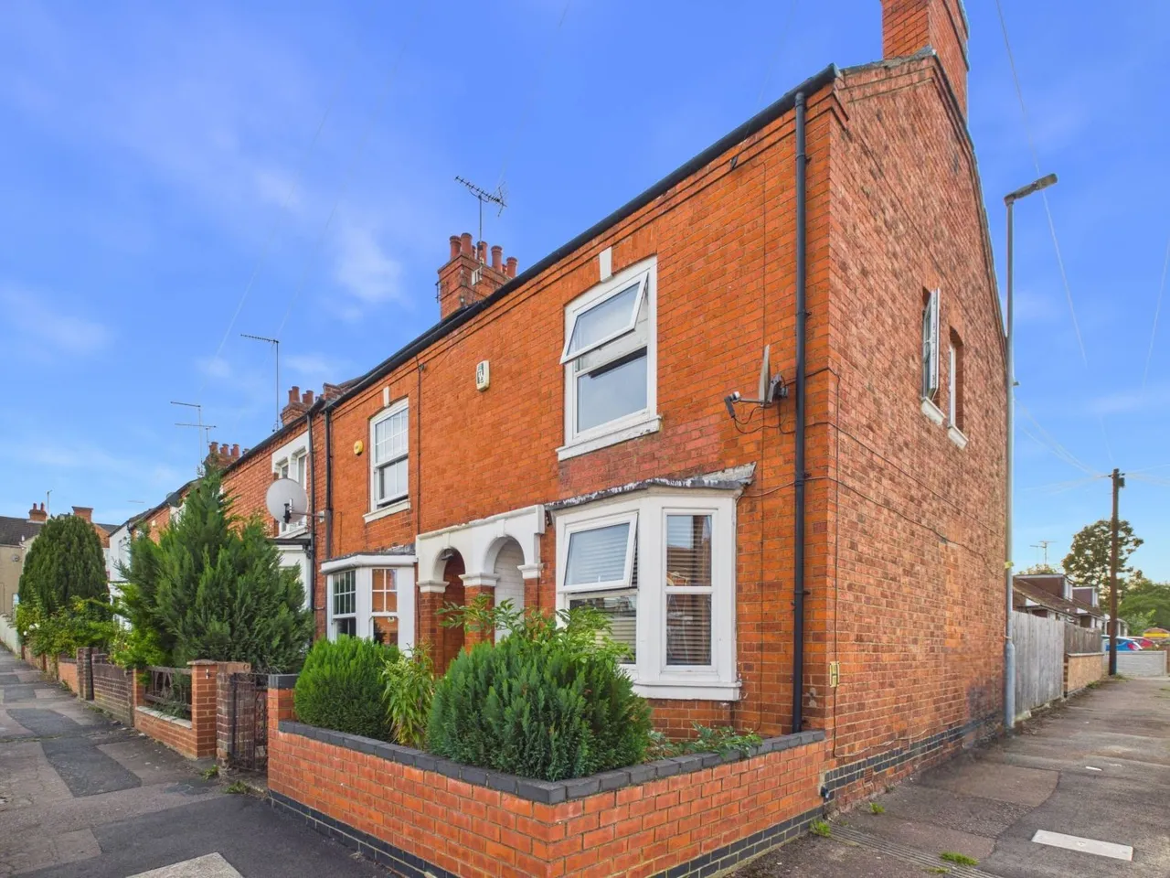 2 bed house for sale, Oxford Street, Northampton, NN4