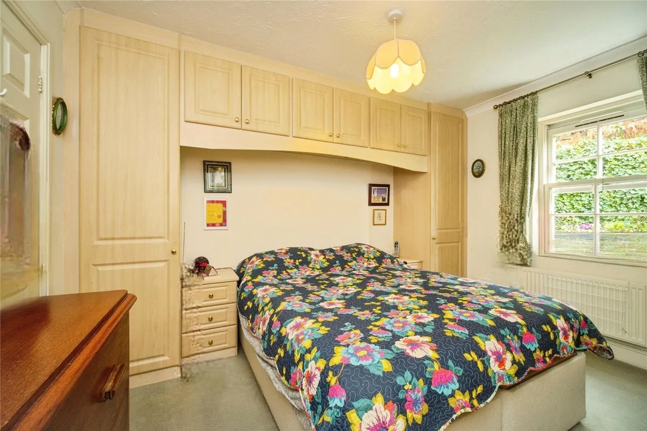 Markham Court, Camberley, GU15, photo 7