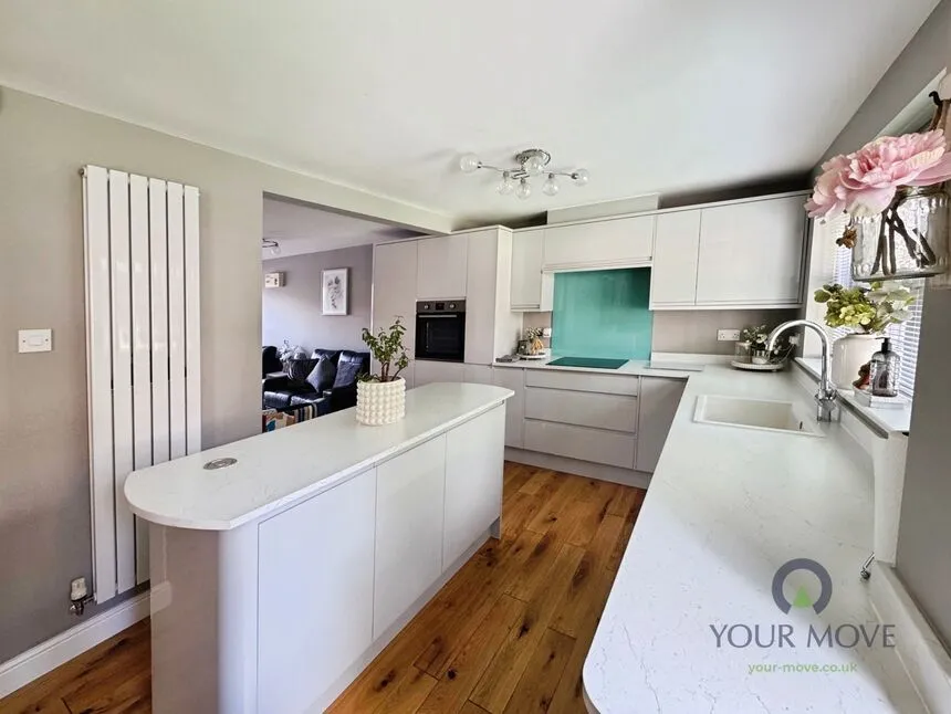 Castlewood Grove, Sutton-in-Ashfield, Nottinghamshire, NG17, photo 2