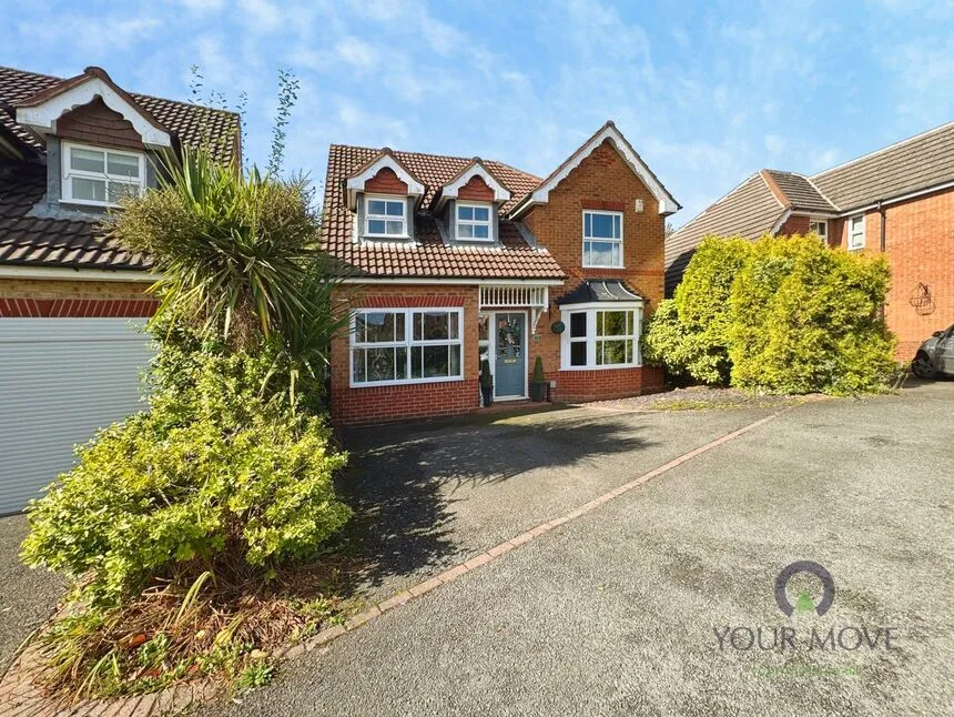 4 bed house for sale — Castlewood Grove, Sutton-in-Ashfield, Nottinghamshire, NG17