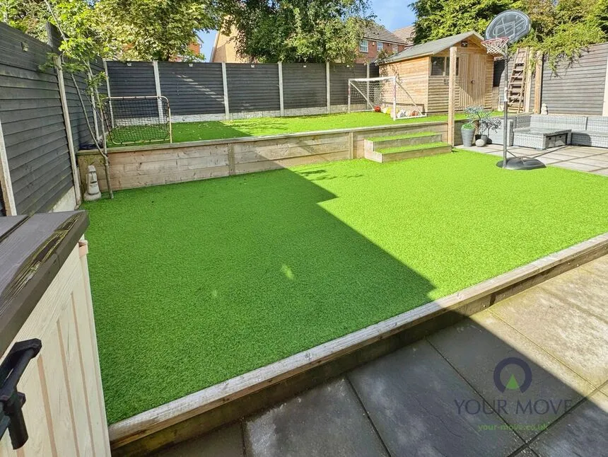 Castlewood Grove, Sutton-in-Ashfield, Nottinghamshire, NG17, photo 3