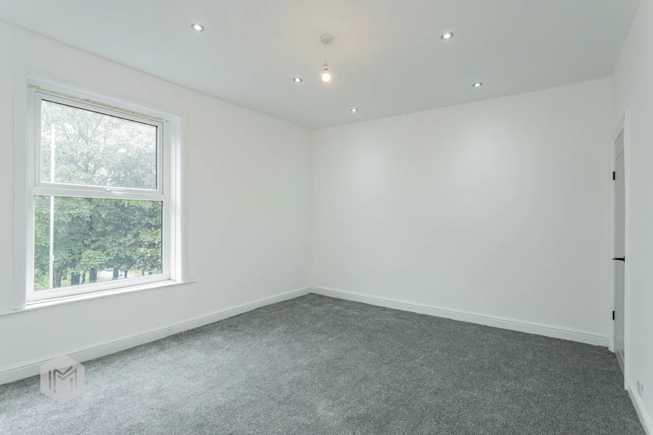 Huntley Mount Road, Bury, BL9 6JA, photo 15