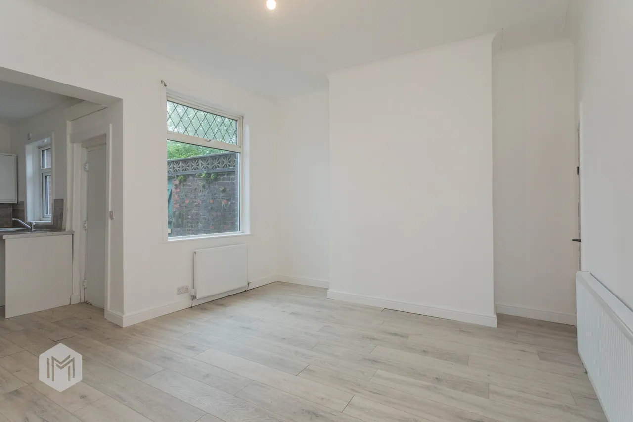 Huntley Mount Road, Bury, BL9 6JA, photo 8