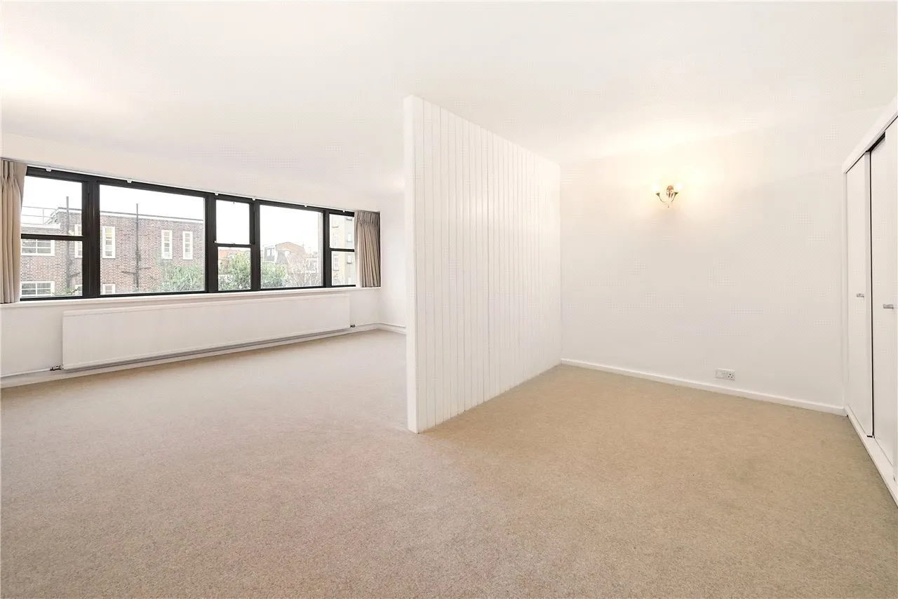 Palmerston House, 60 Kensington Place, London, W8, photo 2