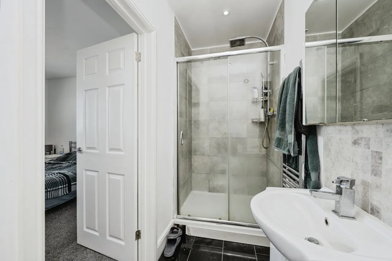 Iscoed Road, Hendy, SA4, photo 13