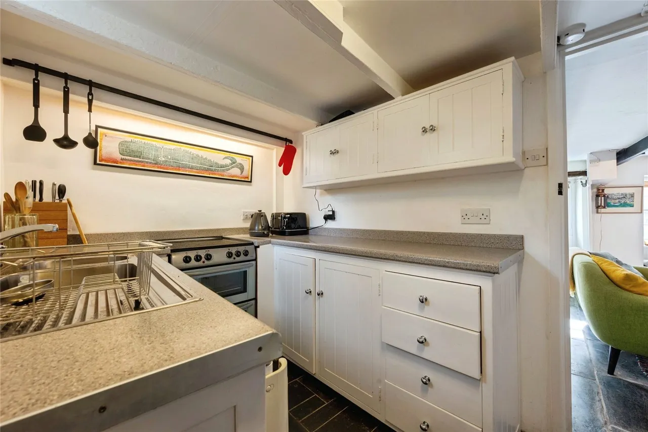 Middle Street, Port Isaac, PL29, photo 4