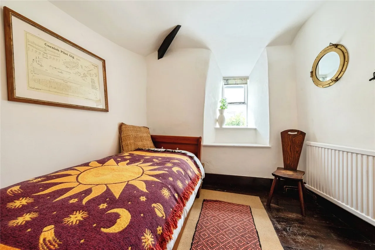 Middle Street, Port Isaac, PL29, photo 13