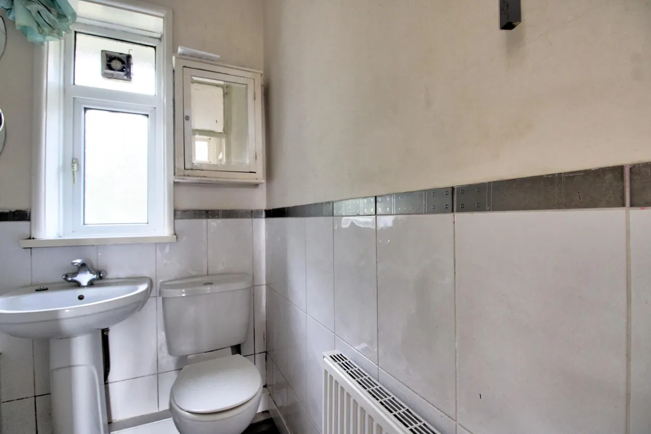 Brynglas Avenue, Newport, NP20, photo 9