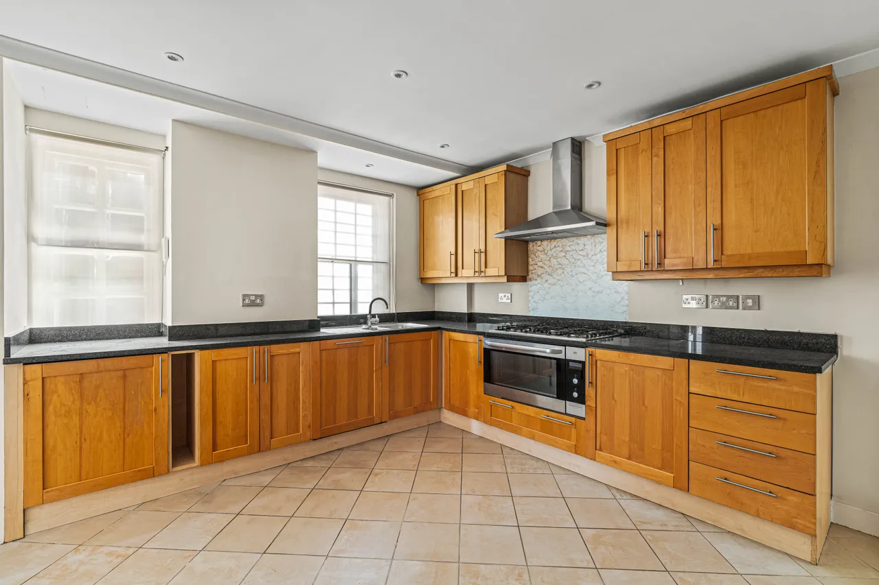 Audley House, North Audley Street, Mayfair, London, photo 4