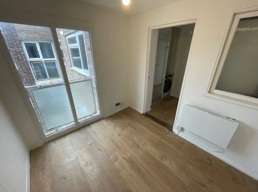 Grange Court, Shanklin, PO37, photo 5