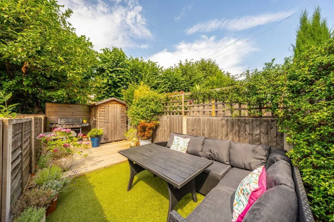 Fieldhouse Road, SW12, photo 7