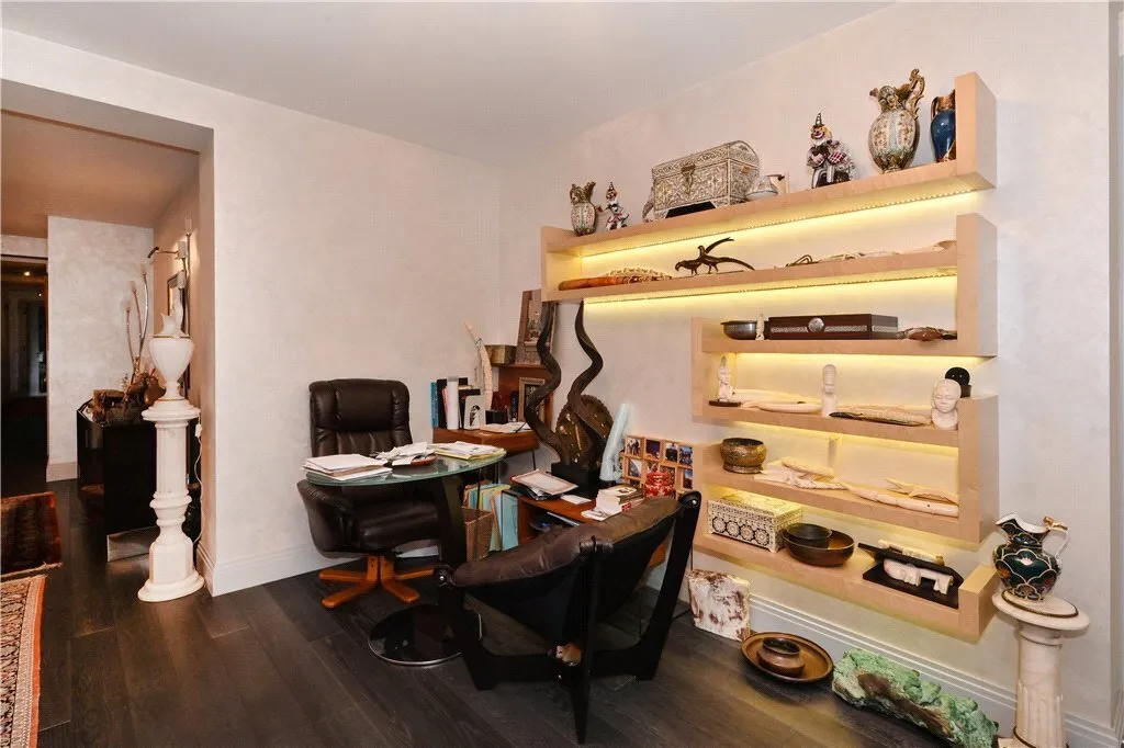 Portman Square, Marylebone, W1H, photo 9